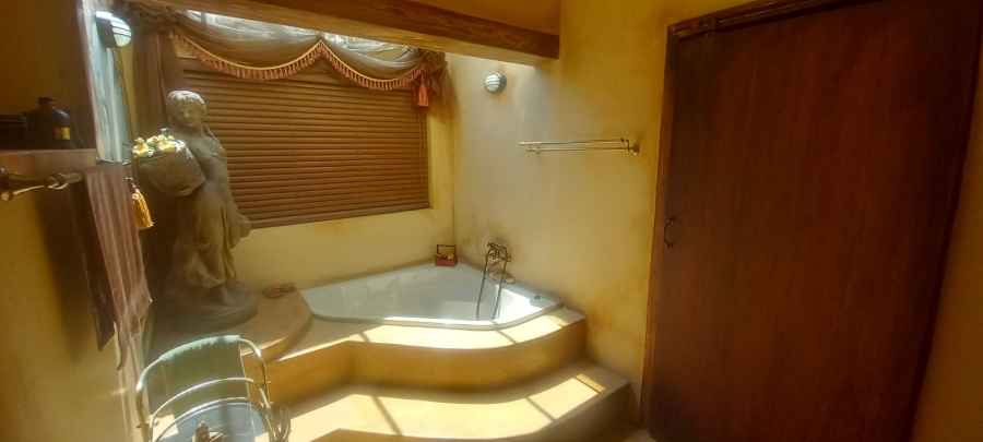 4 Bedroom Property for Sale in Vaalpark Free State